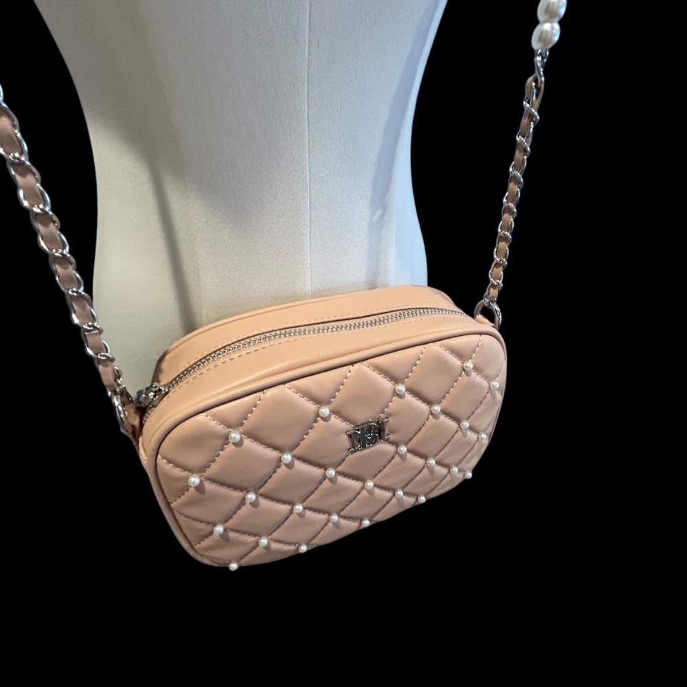 New Badgley Mischka crossbody with pearls - Picture 11 of 12